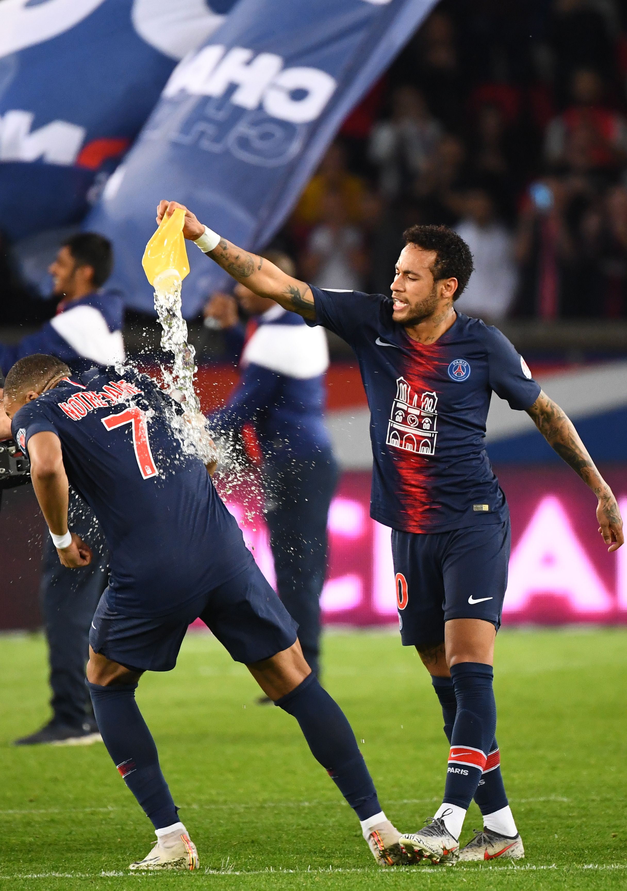 狼队3-0TTG，小胖又吃饱了，一笙赵怀真辅助，S组彻底乱了