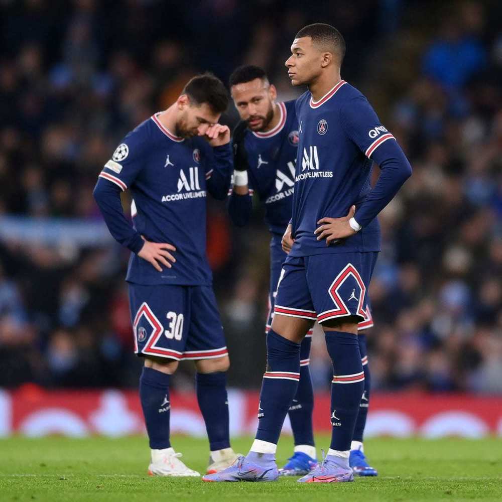 AG、KSG赛前预测：刺痛瓶子等15人支持红队，仅YTG落幕一人力挺